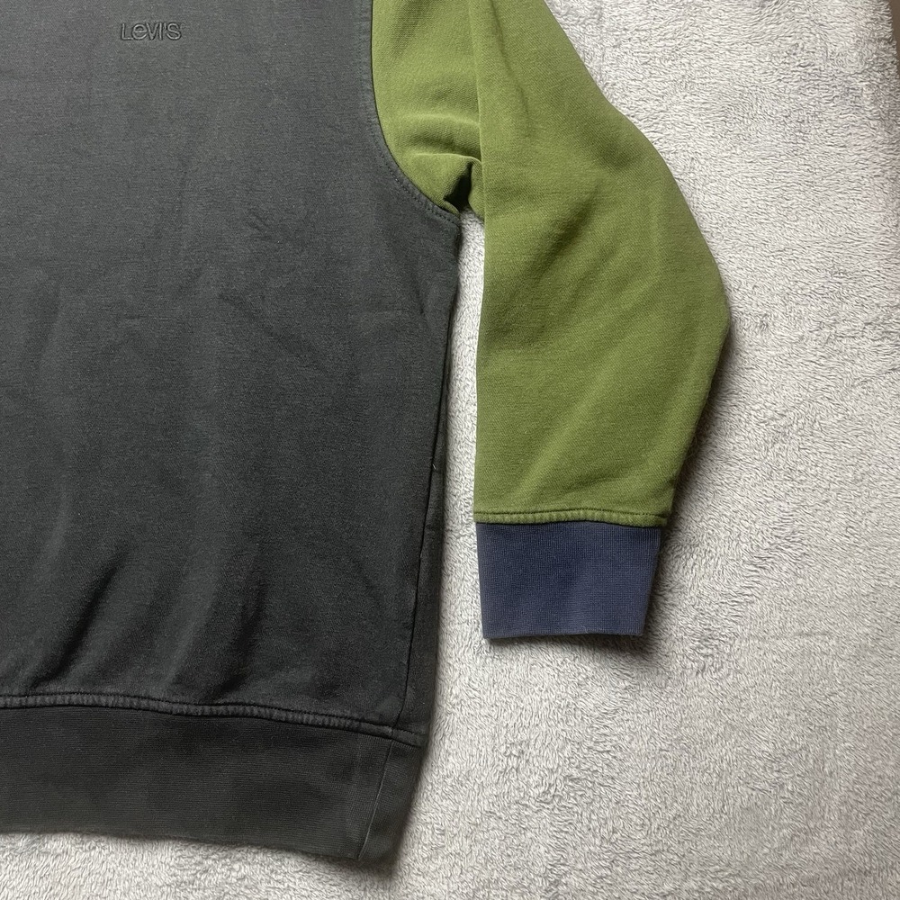 Levis Sweatshirt Crewneck Pullover Men's Size Large Multicolor Trendy Preppy - Picture 7 of 16